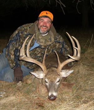 South Dakota-whitetail-deer-hunt-outfitter